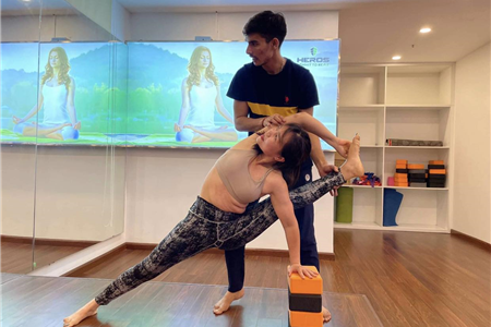 6 YẾU TỐ KHIẾN GIẢNG VIÊN YOGA CỦA HEROS ĐƯỢC YÊU MẾN !